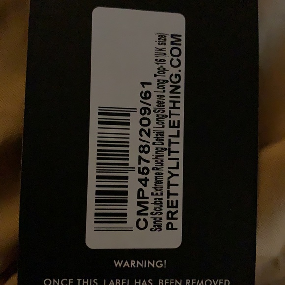 Pretty Little Thing 💛Gold-tone🌟stretchy top! - Picture 5 of 5